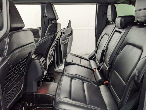 Certified 2025 Ford Bronco Badlands AWD/4WD image 76
