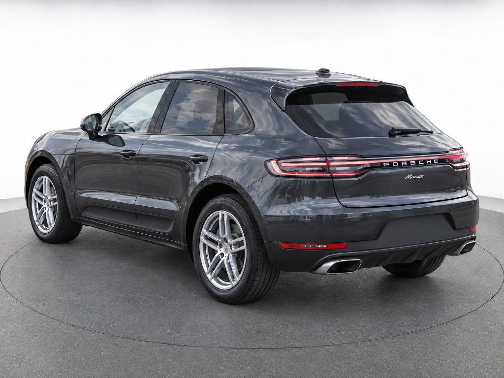 Used 2021 Porsche Macan AWD/4WD image 3
