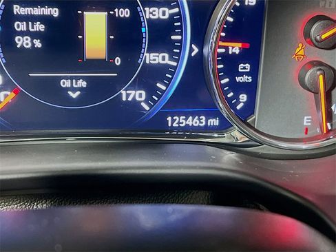 Used 2020 GMC Acadia Denali w/ Denali Ultimate Package image 12