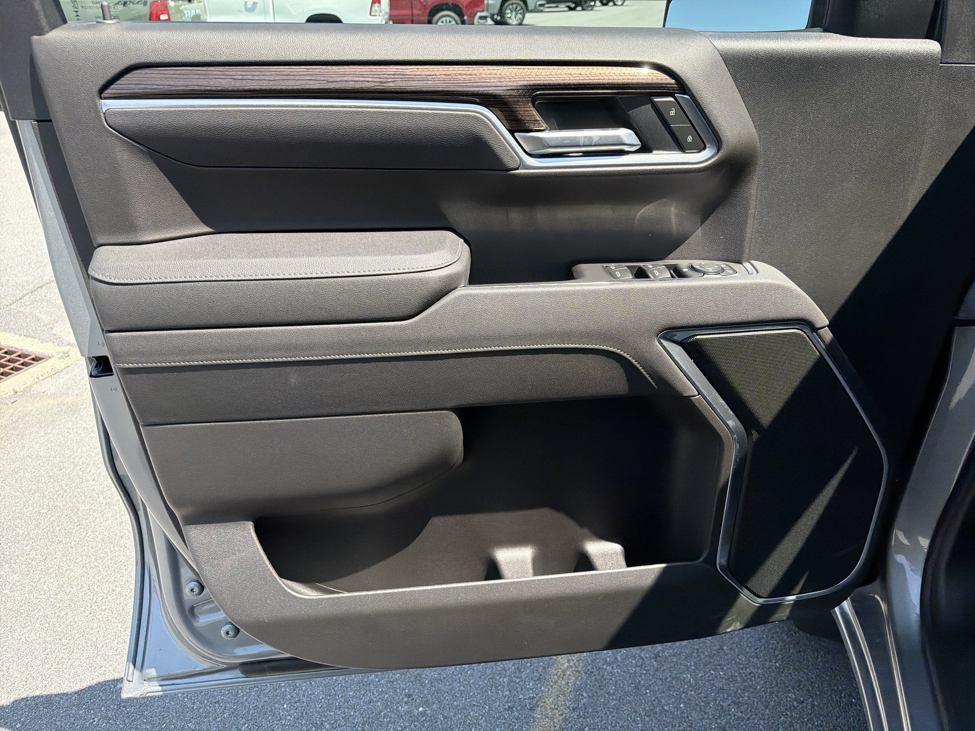 New 2026 Chevrolet Silverado 1500 RST w/ RST Select Package AWD/4WD image 18