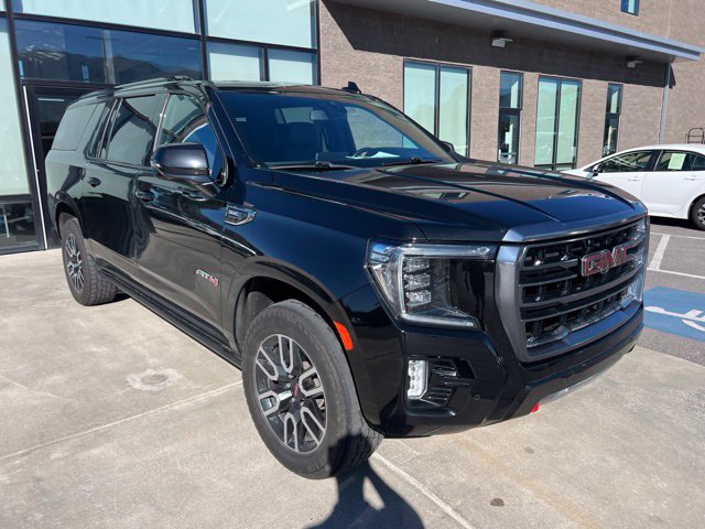 Used 2021 GMC Yukon XL AT4 w/ AT4 Premium Plus Package AWD/4WD image 2