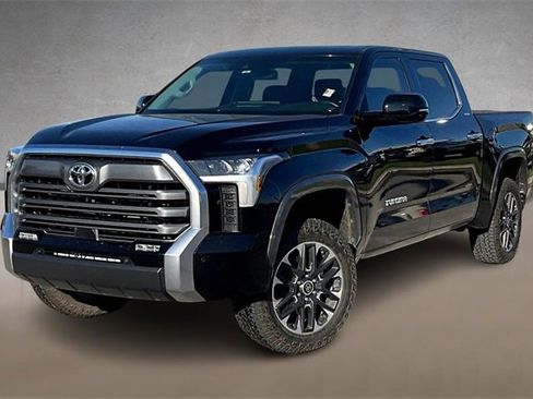 Used 2023 Toyota Tundra Limited image 1