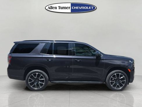 Used 2024 Chevrolet Tahoe RST w/ Luxury Package AWD/4WD image 3