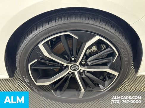 Used 2025 Nissan Altima 2.5 SR FWD image 15