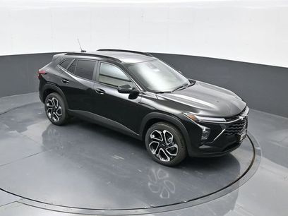 Used 2025 Chevrolet Trax RS w/ Sunroof Package