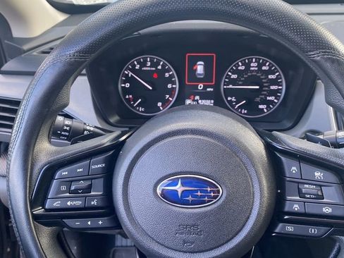 Used 2024 Subaru Crosstrek 2.0i Premium w/ Crosstrek Mirror Package AWD/4WD image 5