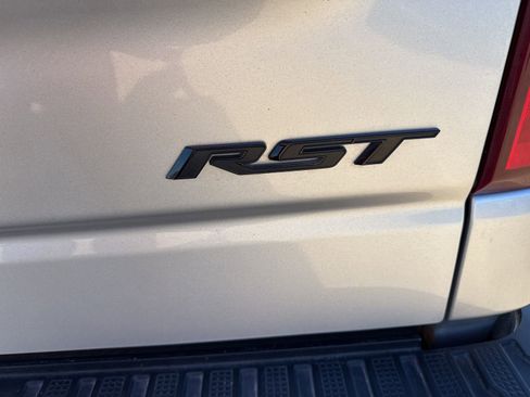 Used 2022 Chevrolet Silverado 1500 RST image 9