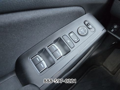 Used 2022 Honda Civic EX image 33