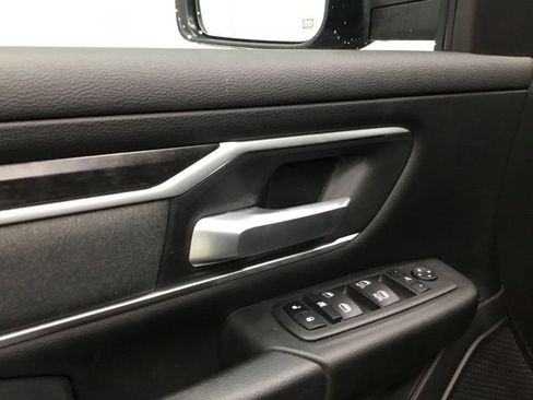 Used 2023 RAM 1500 Big Horn AWD/4WD image 4