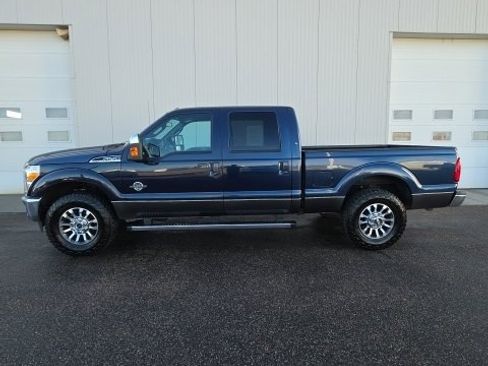 Used 2015 Ford F250 Lariat w/ Chrome Package image 2