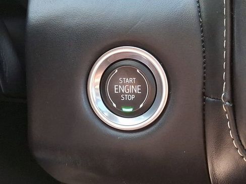 Used 2023 GMC Yukon XL Denali Ultimate AWD/4WD image 20