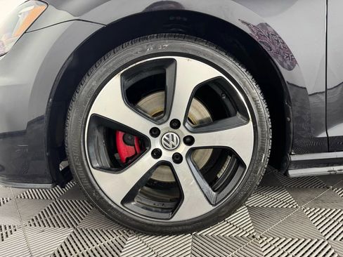 Used 2015 Volkswagen GTI SE w/ Lighting Package (SEL) image 37