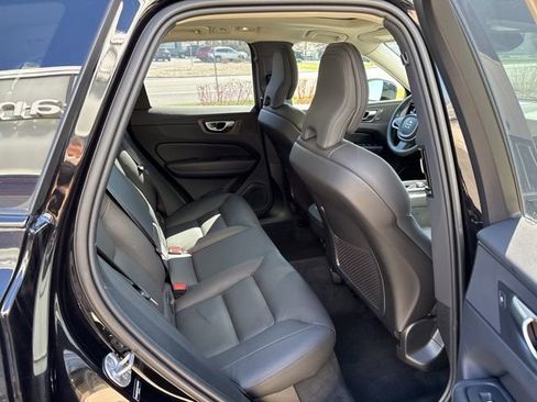 Certified 2025 Volvo XC60 B5 Plus AWD/4WD image 13