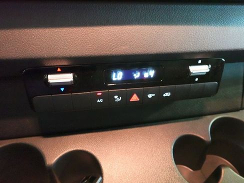 Used 2024 Mercedes-Benz Sprinter 2500 w/ Acoustic Package image 13