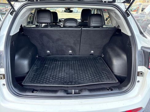 Used 2022 Jeep Compass Trailhawk w/ Trailhawk Convenience Group image 33