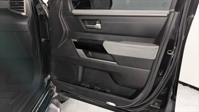 Used 2023 Toyota Tundra Limited w/ Power Package AWD/4WD image 19