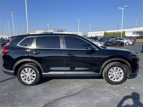 Used 2023 Honda CR-V LX image 6