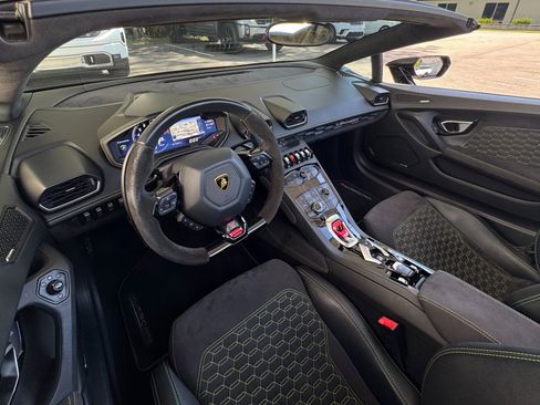 Used 2017 Lamborghini Huracan LP 610-4 image 45