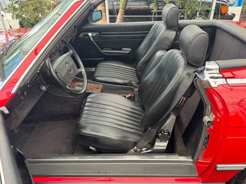 Used 1987 Mercedes-Benz 560 SL image 15
