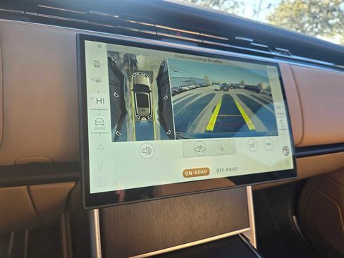 New 2026 Land Rover Range Rover SE image 29