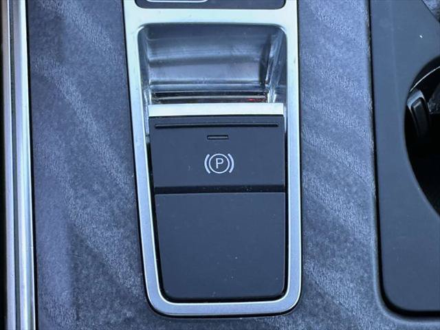 Used 2025 Audi A6 Premium Plus w/ Premium Plus Package AWD/4WD image 29