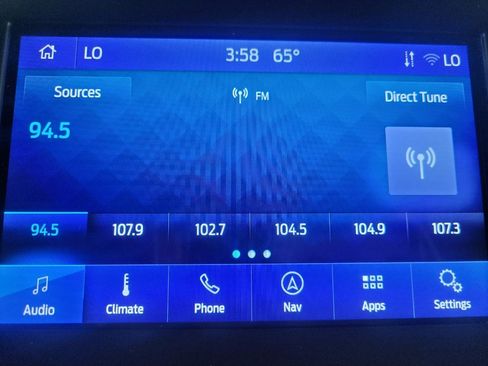 Used 2020 Ford Edge ST w/ Cold Weather Package image 25