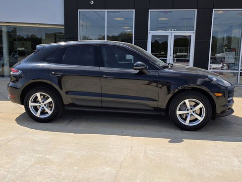 Used 2021 Porsche Macan image 8