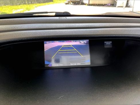 Used 2016 Honda CR-V LX image 13