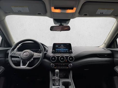Used 2025 Nissan Sentra SV FWD image 20
