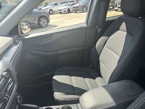 Used 2025 Ford Escape Active image 14