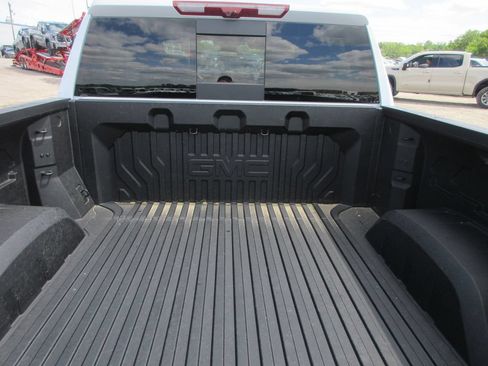 New 2026 GMC Sierra 1500 Denali Ultimate AWD/4WD image 9