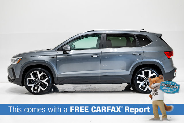 Used 2023 Volkswagen Taos SEL AWD/4WD image 2