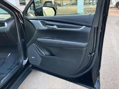 Used 2023 Cadillac XT5 Premium Luxury image 20