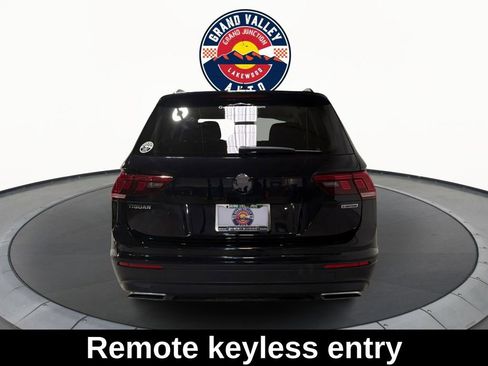 Used 2020 Volkswagen Tiguan S image 7