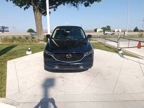 Used 2017 MAZDA CX-5 Touring w/ I-ACTIVSENSE Package FWD image 2