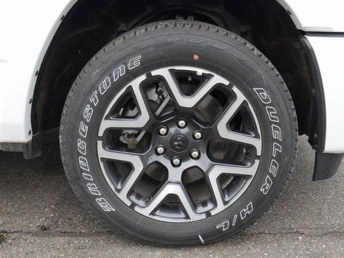 Used 2025 RAM 1500 Laramie w/ Sport Appearance Package image 13