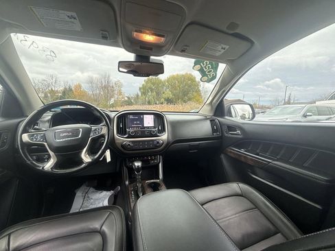 Certified 2022 GMC Canyon Denali image 25