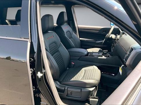New 2026 Nissan Pathfinder Rock Creek AWD/4WD image 10