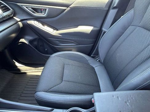 Used 2020 Subaru Forester Premium AWD/4WD image 23