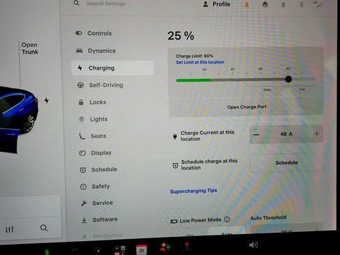Used 2018 Tesla Model 3 Long Range RWD image 18
