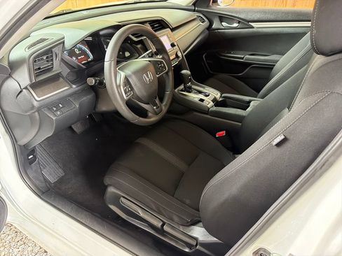 Used 2020 Honda Civic LX image 2