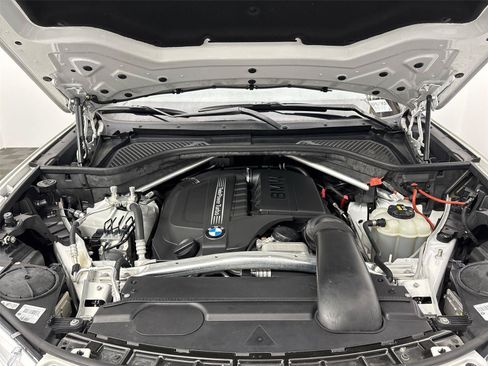 Used 2018 BMW X5 xDrive35i w/ M Sport Package AWD/4WD image 20