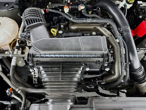 Used 2024 Ford Escape Platinum image 38