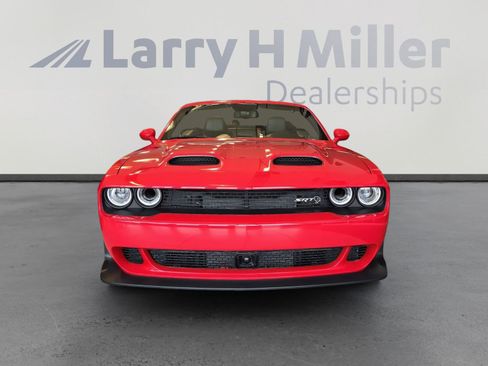 New 2023 Dodge Challenger SRT Hellcat image 8