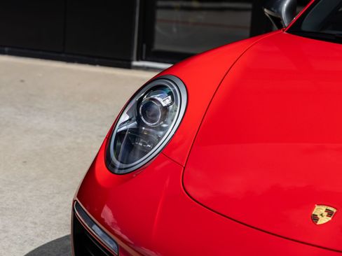 Certified 2019 Porsche 911 Carrera T RWD image 19