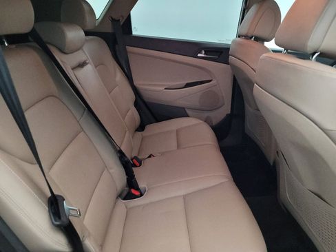 Used 2016 Hyundai Tucson Limited FWD image 19