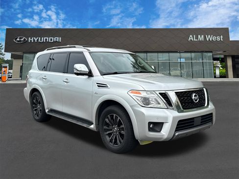 Used 2019 Nissan Armada Platinum w/ Captain's Chairs Package RWD image 3