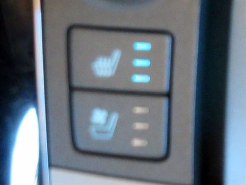 Used 2011 Buick LaCrosse CXS FWD image 33