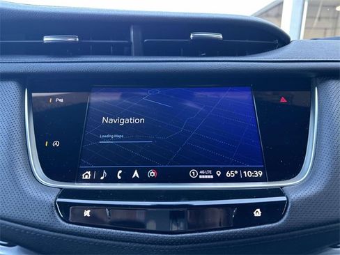 Certified 2022 Cadillac XT5 Premium Luxury w/ LPO, Floor Liner Package image 75