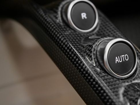 Certified 2021 Ferrari 812 GTS Base image 57